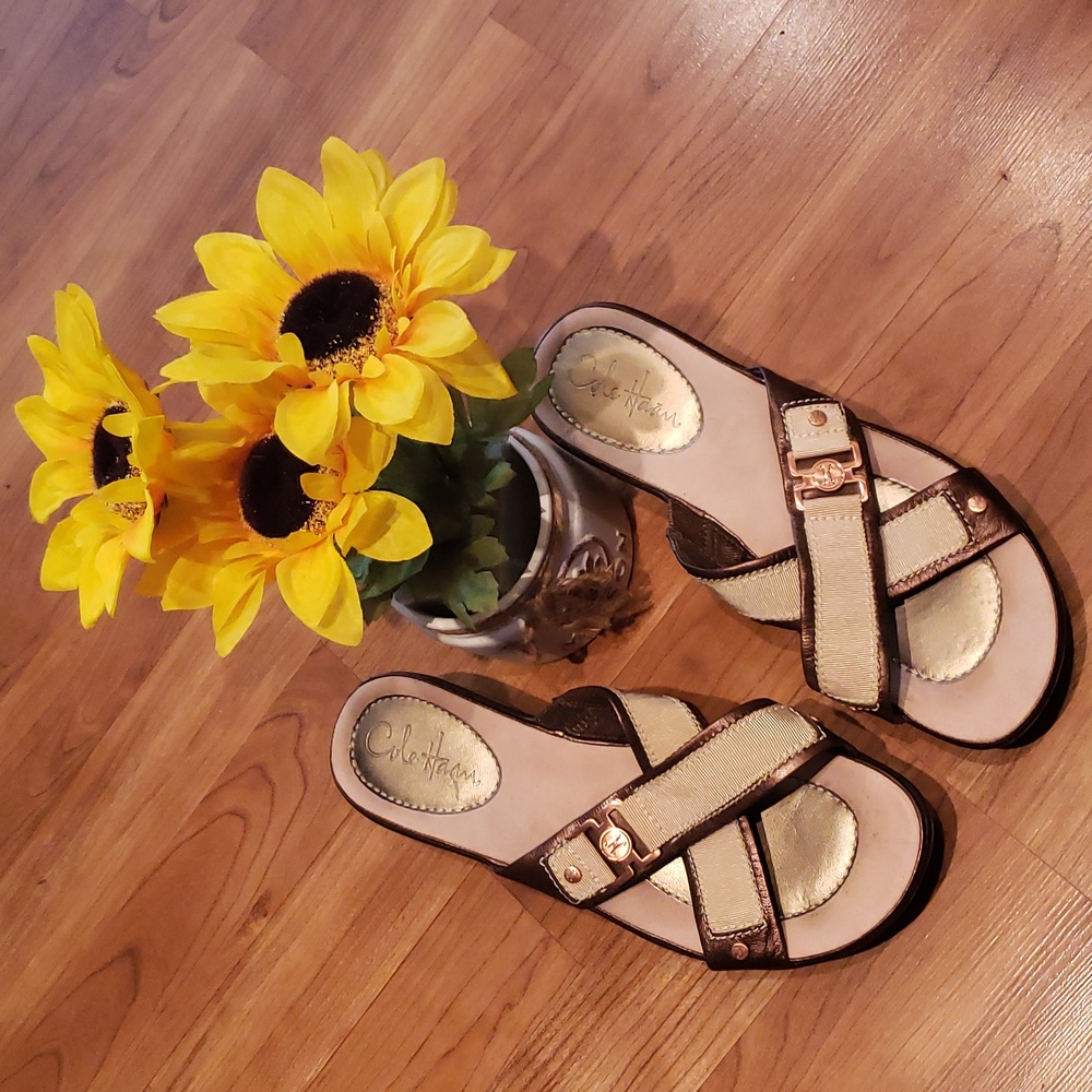 Cole Haan tan brown trim Crossed Strap Wedge Slide Sandals size 8 B